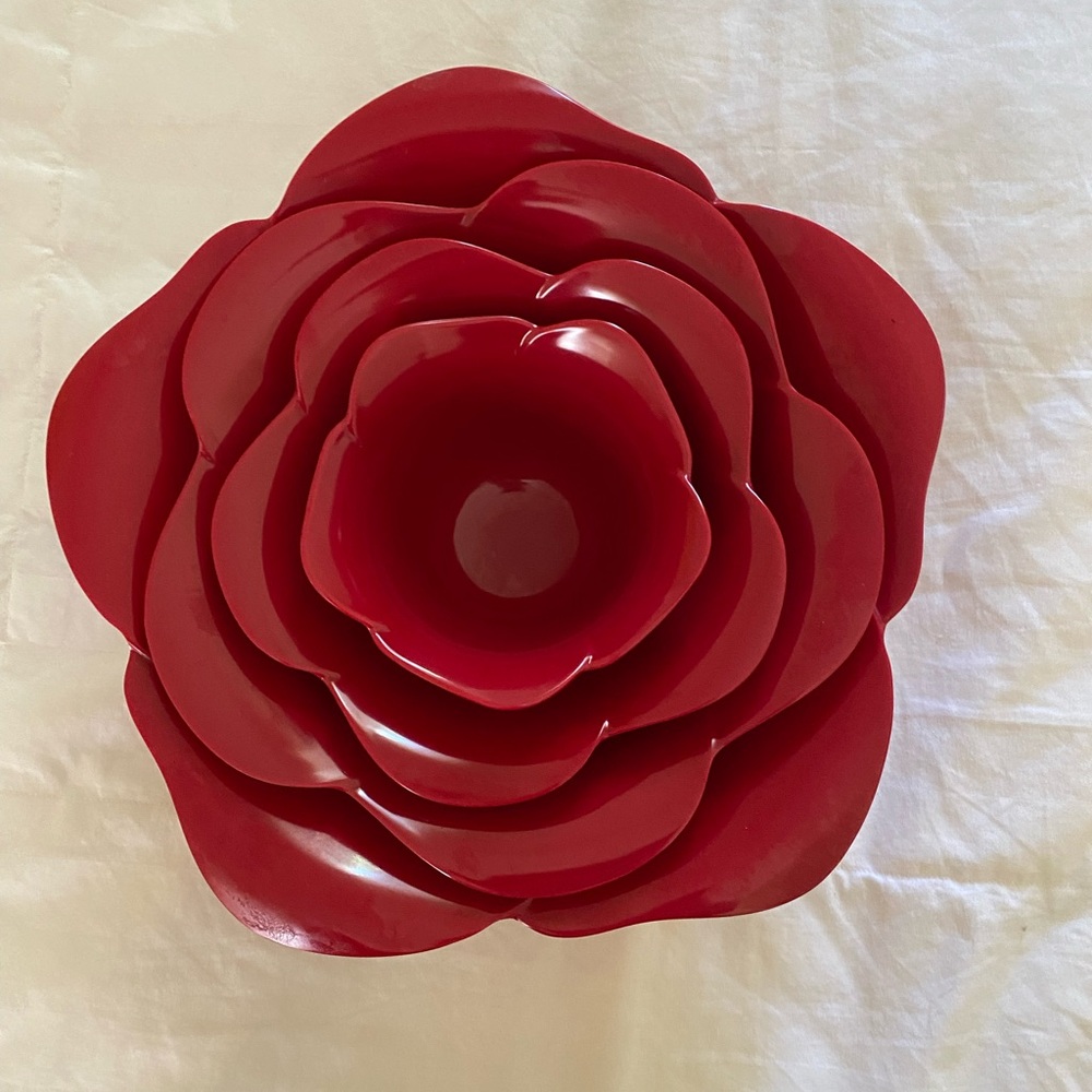 Zak! Designs Flower Nesting bowls, stackable, Red, set of 4, melamine